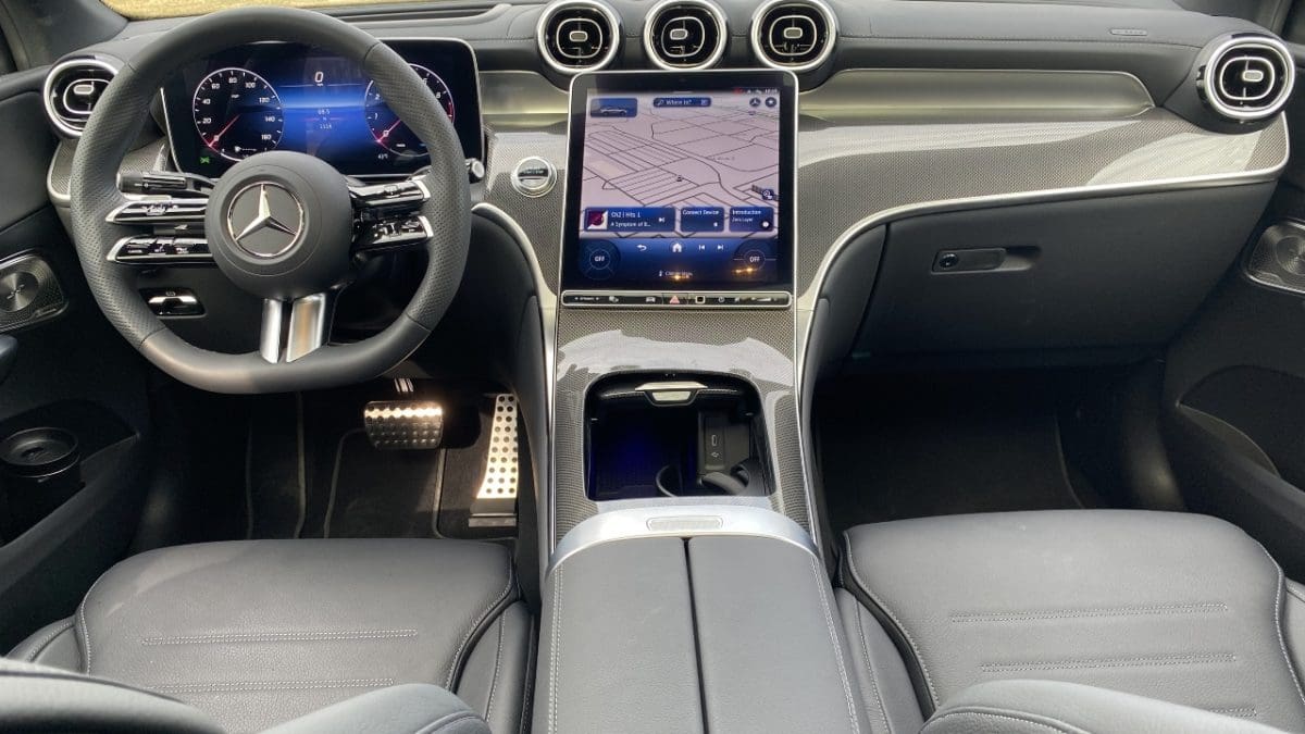 تتألق شركة مرسيدس بسيارة Mercedes GLC الكهربائية الجديدة وتبشر بعصر جديد