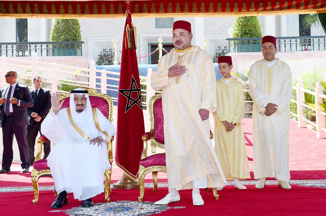عاجل.. الملك سلمان وولي العهد يرسلان رسالة شفهية لملك المغرب