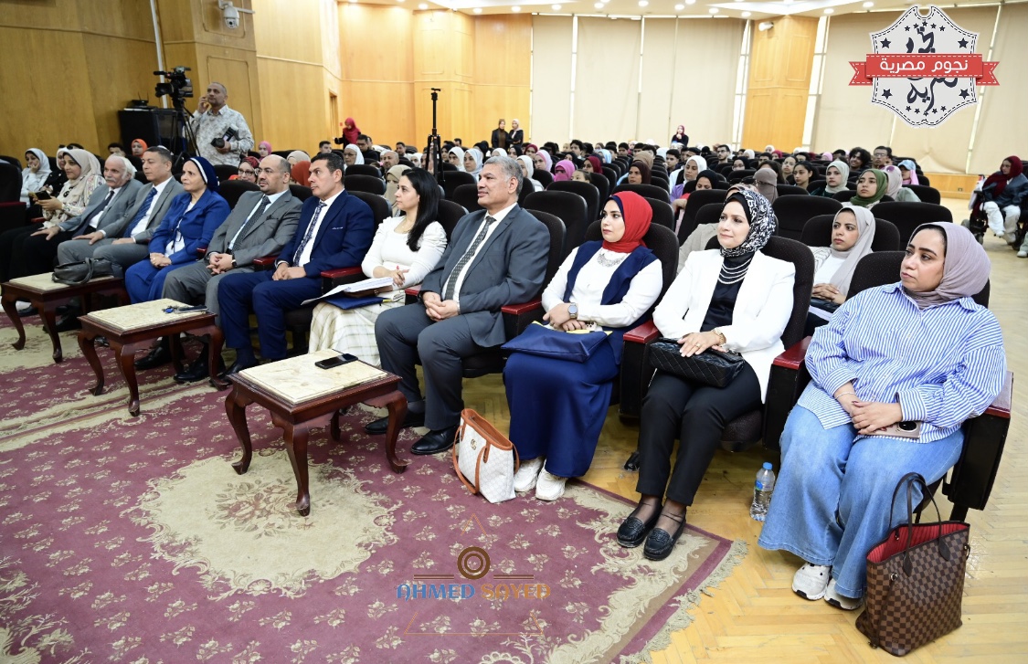 الدكتورة أمثال هادي الحويلة، وزيرة الشؤون الاجتماعية وشؤون الأسرة والطفولة بدولة الكويت في ضيافة جامعة الفيوم