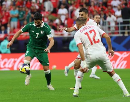 حركة دفاع تكتيكية من لاعب منتخب سوريا 